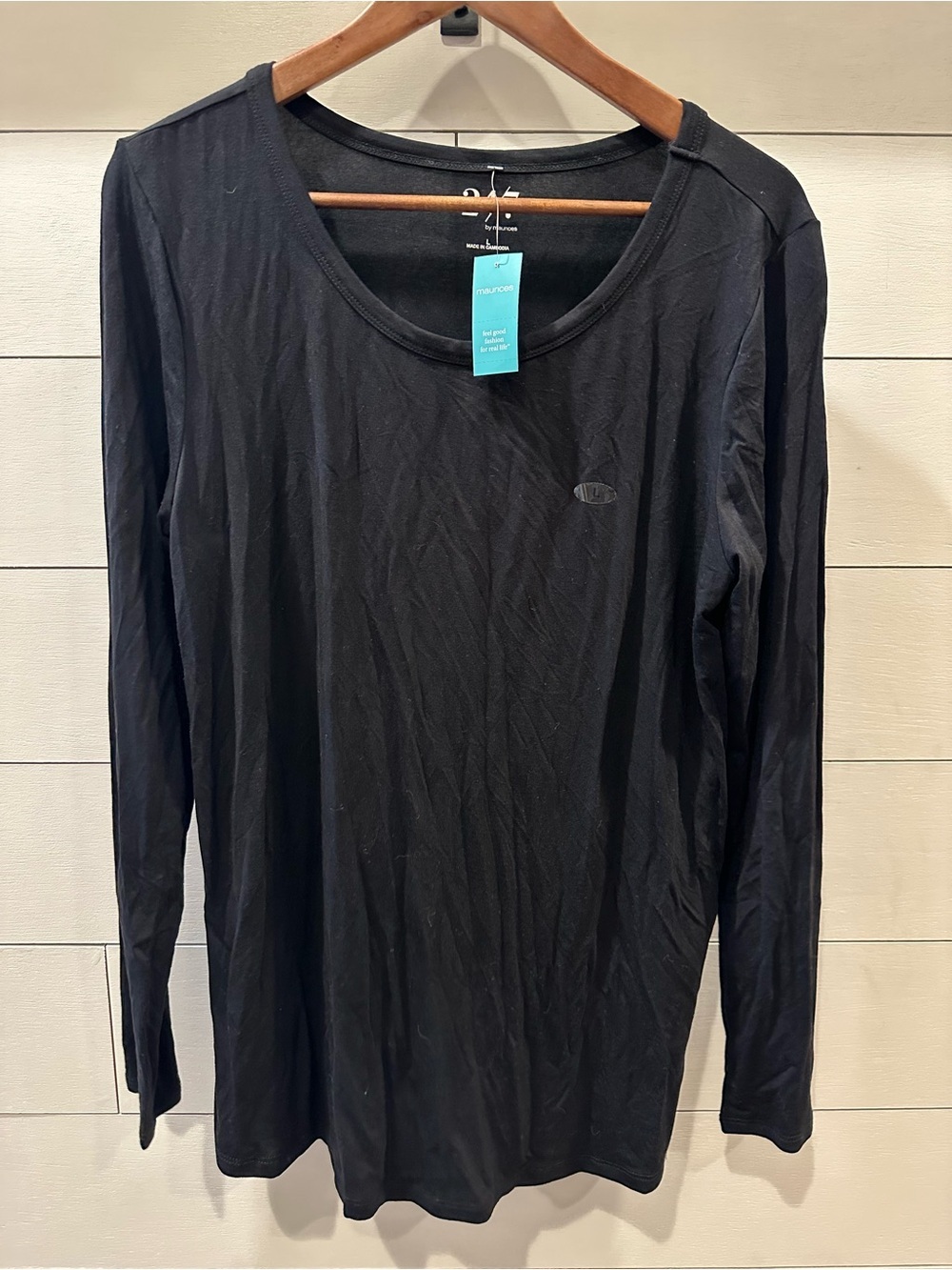 Maurice’s Women’s Black Long-Sleeve Crewneck Shirt - size Large